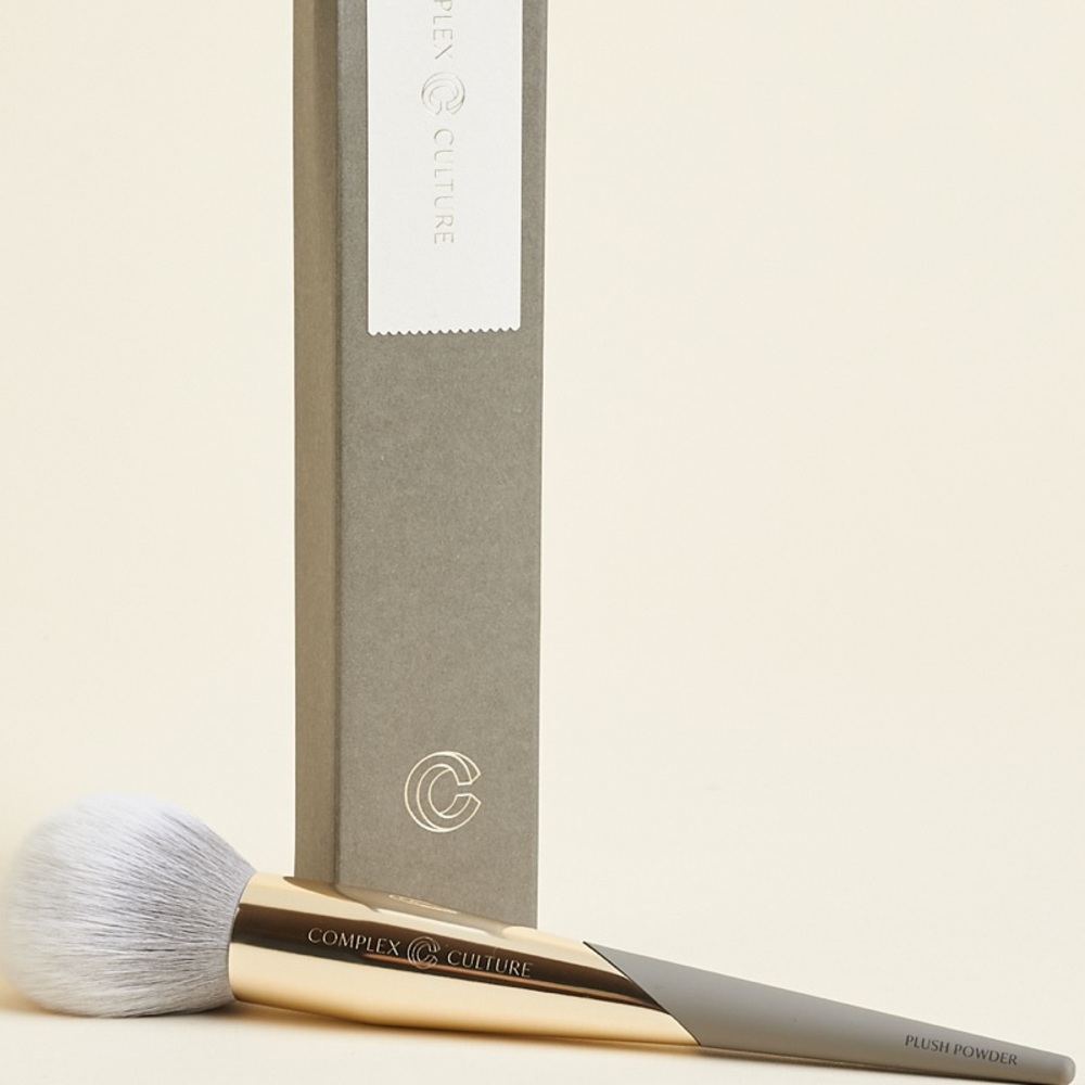 Complex Culture 'Plush Powder' Brush